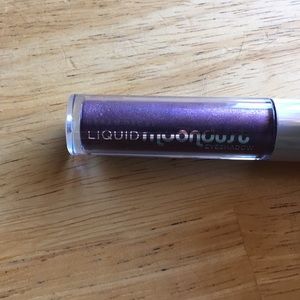 Urban Decay Liquid Moondust Eyeshadow in Magnetic